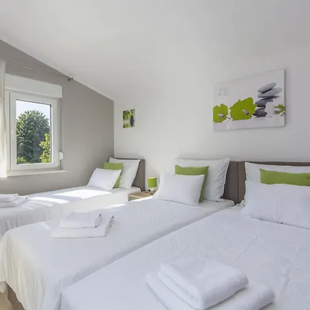 Romina By Interhome * Porec