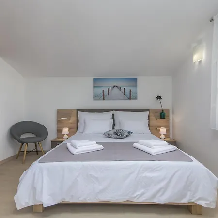 Romina By Interhome * Porec