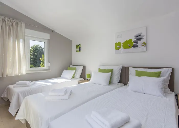 Romina By Interhome * Poreč