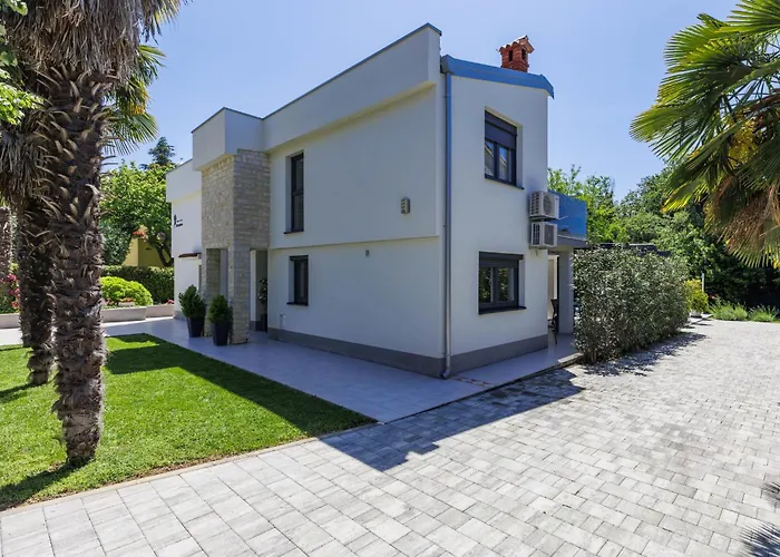 Romina By Interhome Poreč