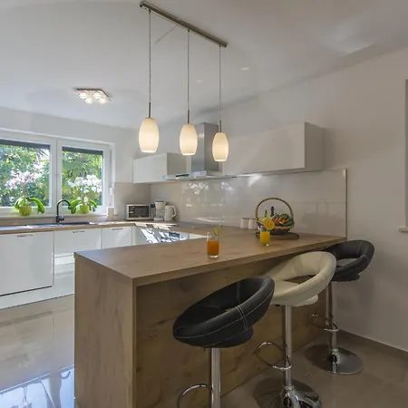 Romina By Interhome Villa Poreč