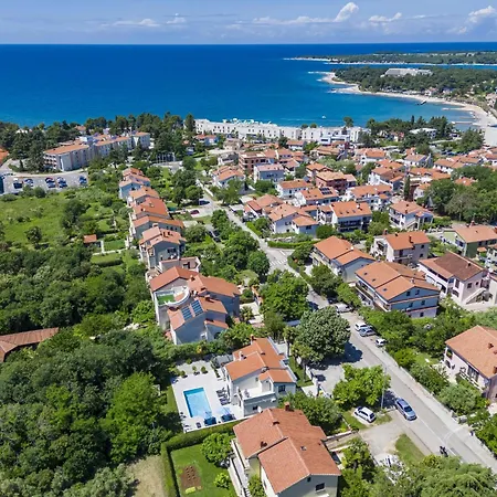 Romina By Interhome فيلة