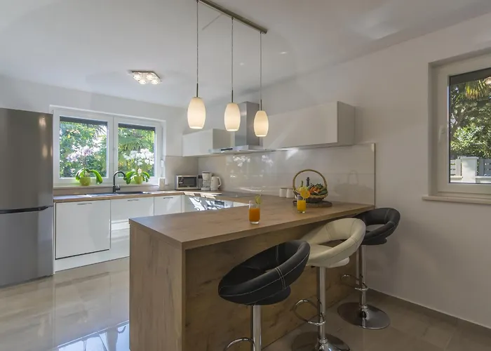 Romina By Interhome Villa Poreč